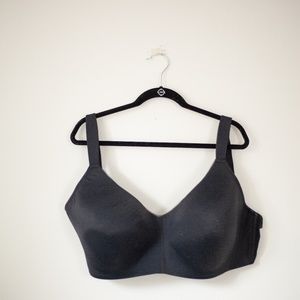 Auden 44ddd lightly lined wire frree bra black